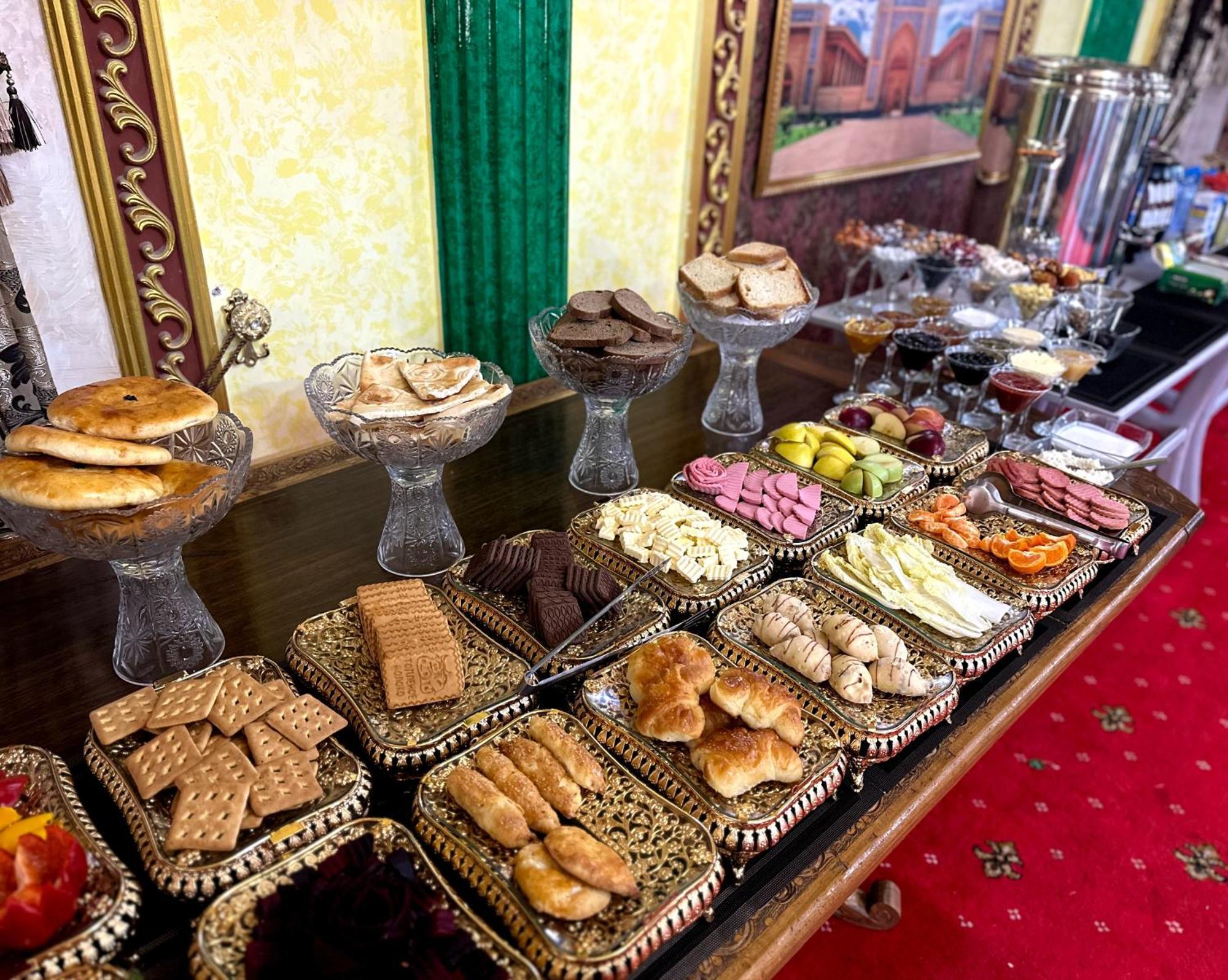 Qibla Tozabog Hotel Khiva ภายนอก รูปภาพ