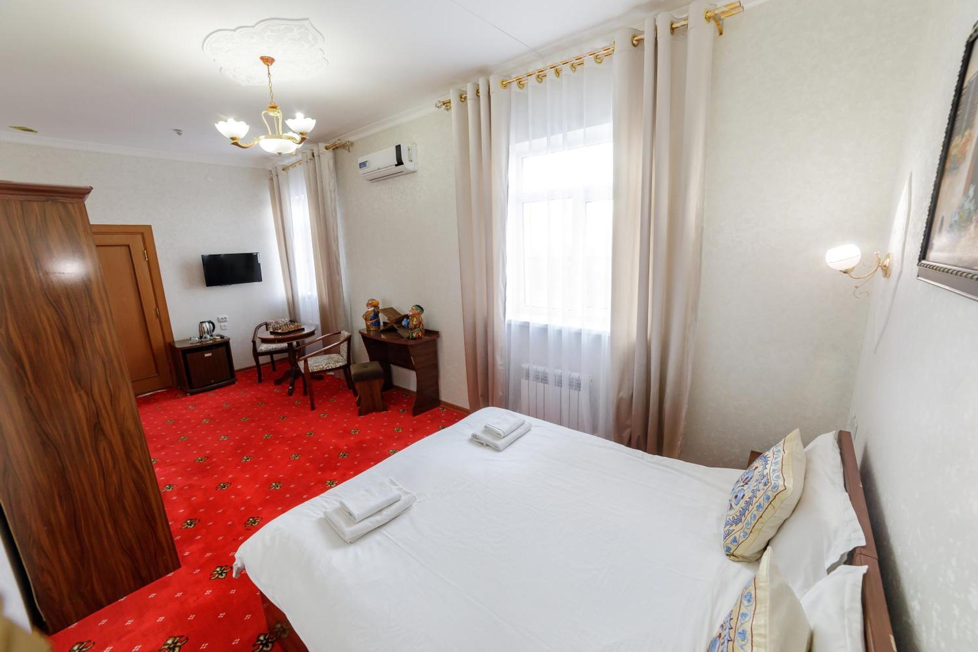 Qibla Tozabog Hotel Khiva ภายนอก รูปภาพ